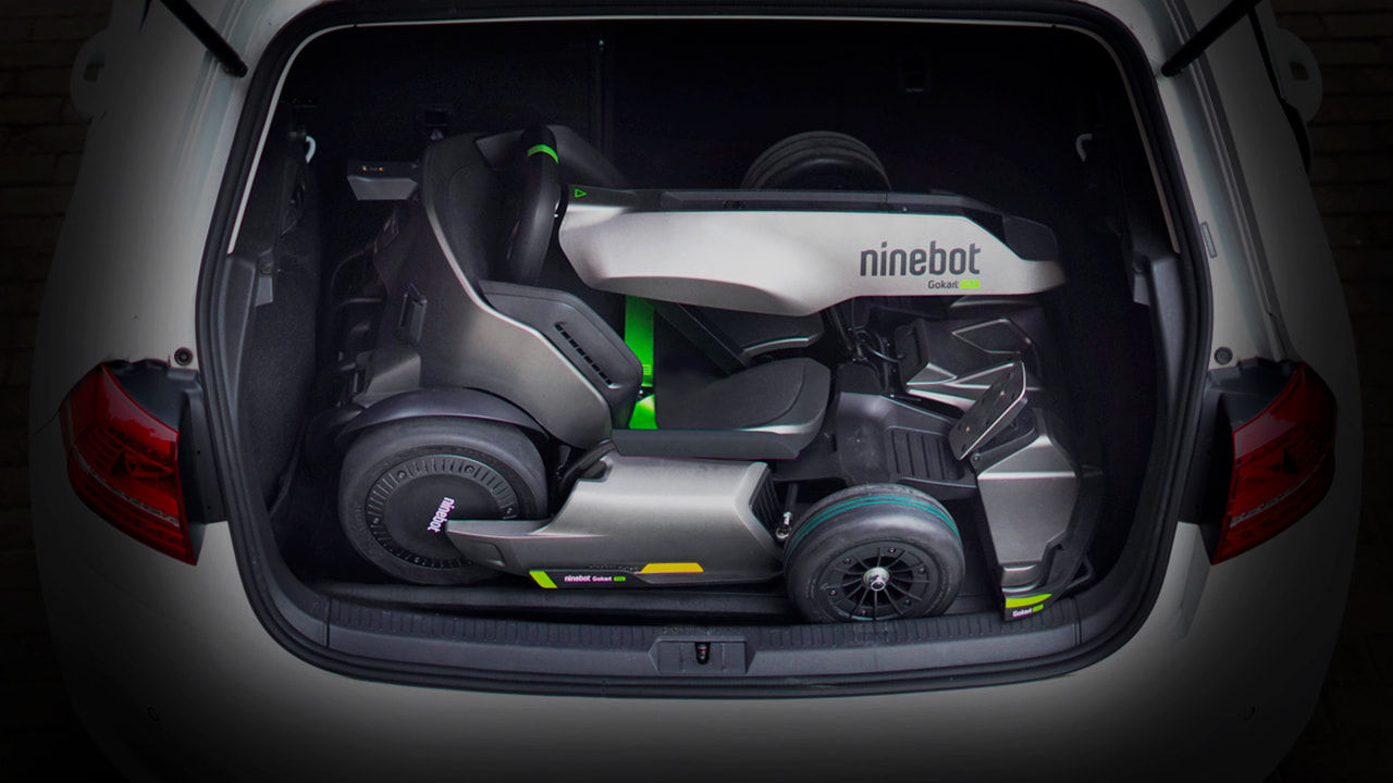 Ninebot GoKart Pro – это складной карт, который можно уместить в багажник автомобиля