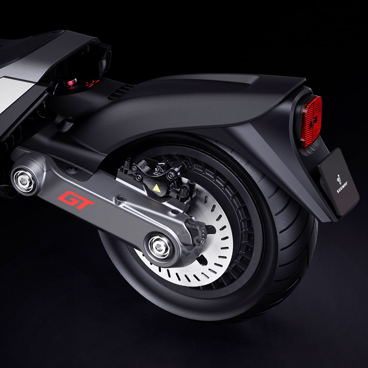 Ninebot SuperScooter GT1 оснащён дисковой гидравлической системой торможения