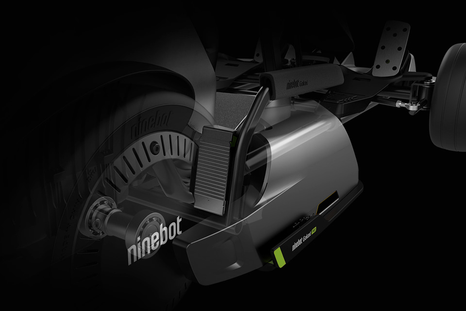 Ninebot GoKart Pro оснащён ручным тормозом